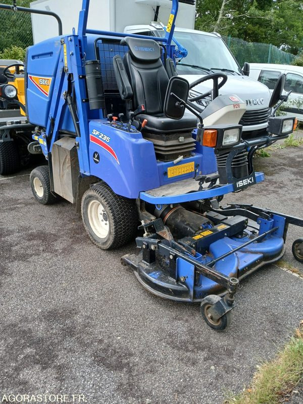 Tondeuse Iseki (91218) - Косачка за трева: снимка 1 Tondeuse Iseki (91218) - Косачка за трева: снимка 1