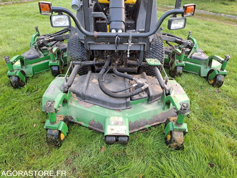 Tondeuse John Deere 1600 turbo wam - Косачка за трева: снимка 3 Tondeuse John Deere 1600 turbo wam - Косачка за трева: снимка 3