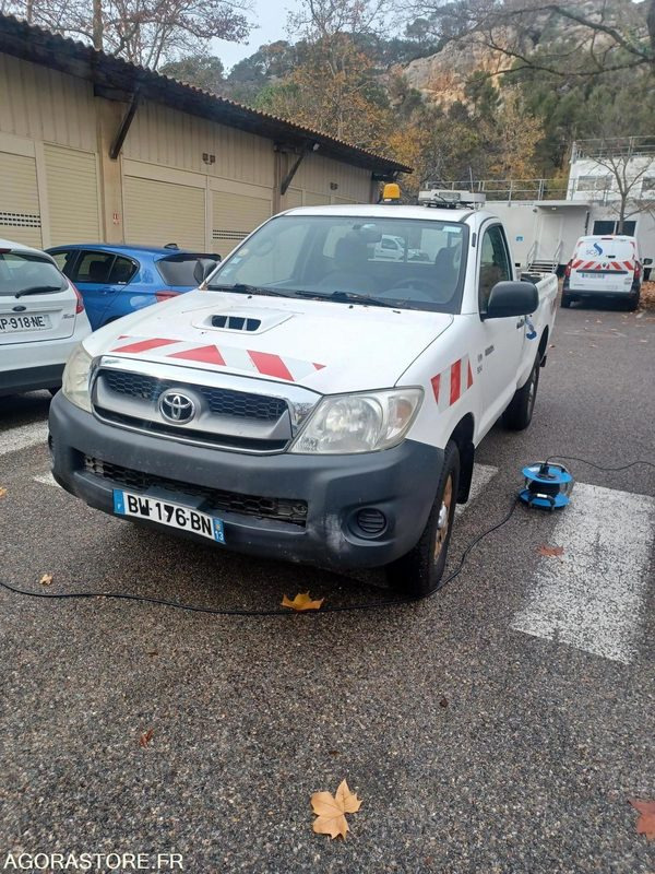 Toyota Hilux - 2011 - 251000kms - BW-176-BN - Пикап: снимка 1 Toyota Hilux - 2011 - 251000kms - BW-176-BN - Пикап: снимка 1