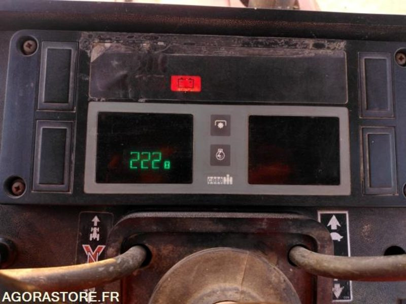 Tracteur CASE 795 XL - Трактор: снимка 2 Tracteur CASE 795 XL - Трактор: снимка 2
