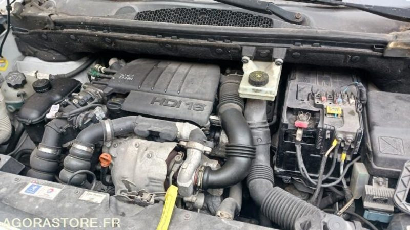 VEHICULE FRIGORIFIQUE PEUGEOT PARTNER AB519FR - Малък ван: снимка 3 VEHICULE FRIGORIFIQUE PEUGEOT PARTNER AB519FR - Малък ван: снимка 3