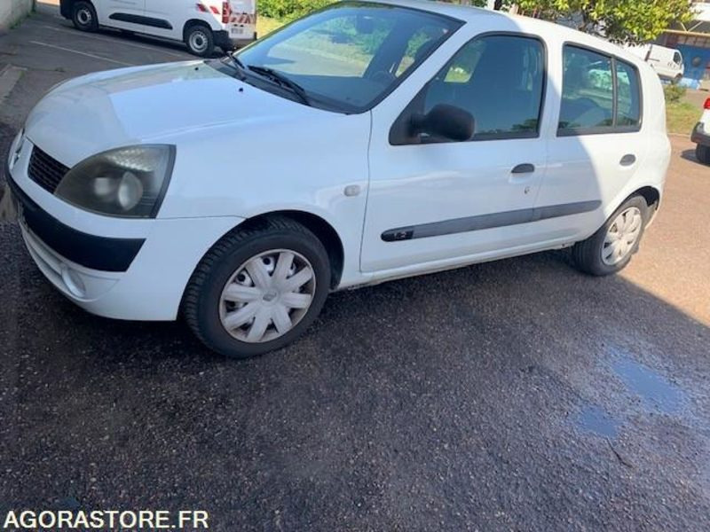 VOITURE CLIO RENAULT roulante - Лек автомобил: снимка 1 VOITURE CLIO RENAULT roulante - Лек автомобил: снимка 1