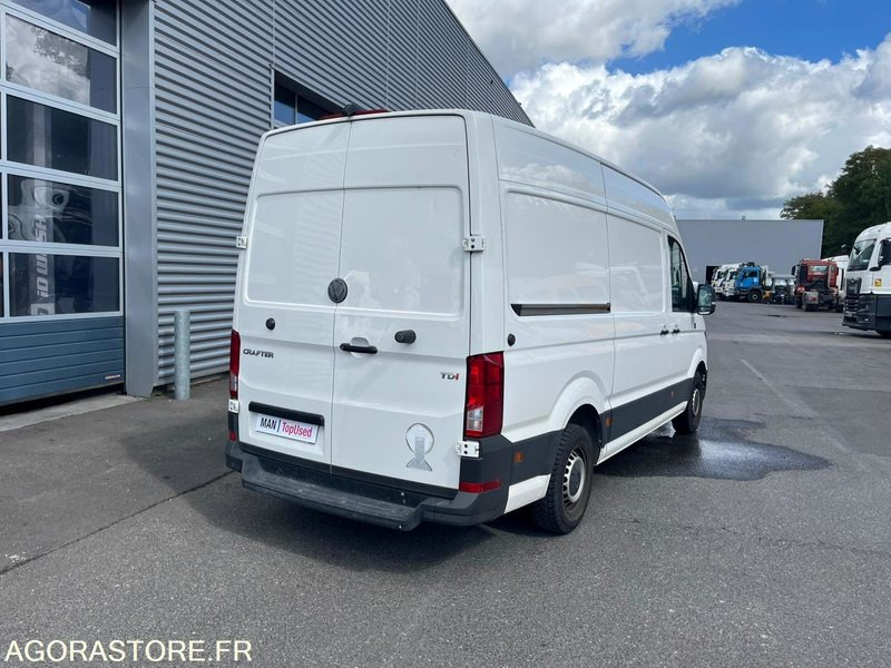 VOLKSWAGEN CRAFTER - 2017 - 112600 Kms - Товарен бус: снимка 3 VOLKSWAGEN CRAFTER - 2017 - 112600 Kms - Товарен бус: снимка 3