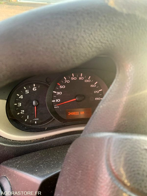 VSAV RENAULT MASTER3 CH347CR - Товарен бус: снимка 5 VSAV RENAULT MASTER3 CH347CR - Товарен бус: снимка 5