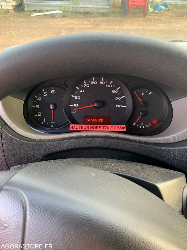 VSAV RENAULT MASTER3 EA080NB - Линейка: снимка 4 VSAV RENAULT MASTER3 EA080NB - Линейка: снимка 4