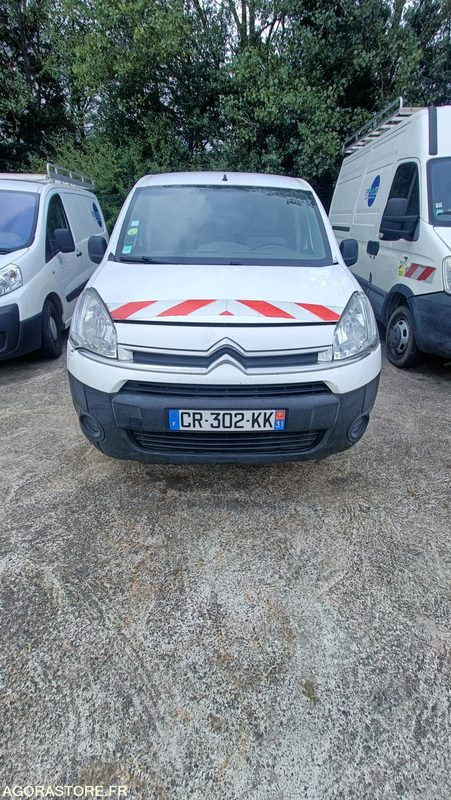 VU FOURGONNETTE CITROEN BERLINGO DANGEL 4X4 (BV changée avec embrayage) - Малък ван: снимка 2 VU FOURGONNETTE CITROEN BERLINGO DANGEL 4X4 (BV changée avec embrayage) - Малък ван: снимка 2