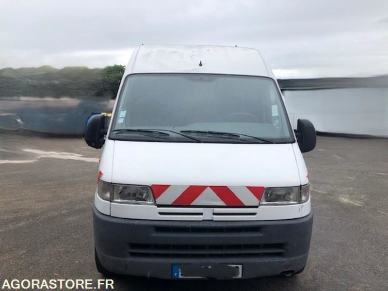 Véhicule PEUGEOT BOXER 2001 - Малък ван: снимка 5 Véhicule PEUGEOT BOXER 2001 - Малък ван: снимка 5