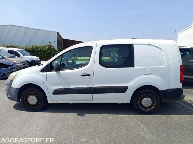 Véhicule utilitaire CITROËN Berlingo - Малък ван: снимка 3 Véhicule utilitaire CITROËN Berlingo - Малък ван: снимка 3