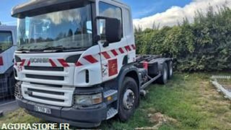 6*4 AMPIROL - SCANIA de 2005 avec BRAS PROMAT - 191441kms - Влекач: снимка 1 6*4 AMPIROL - SCANIA de 2005 avec BRAS PROMAT - 191441kms - Влекач: снимка 1
