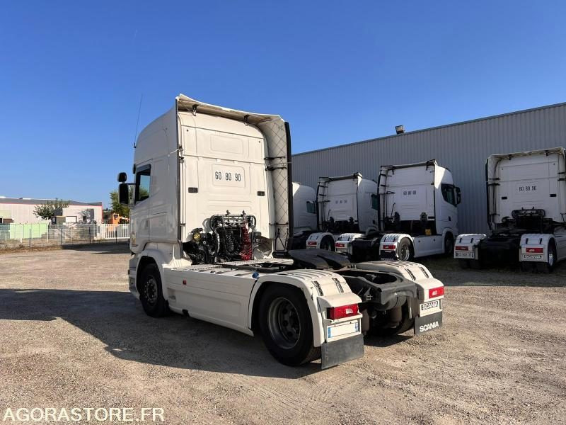 SCANIA R490 - 2017 - 975 000 KM - Влекач: снимка 5 SCANIA R490 - 2017 - 975 000 KM - Влекач: снимка 5