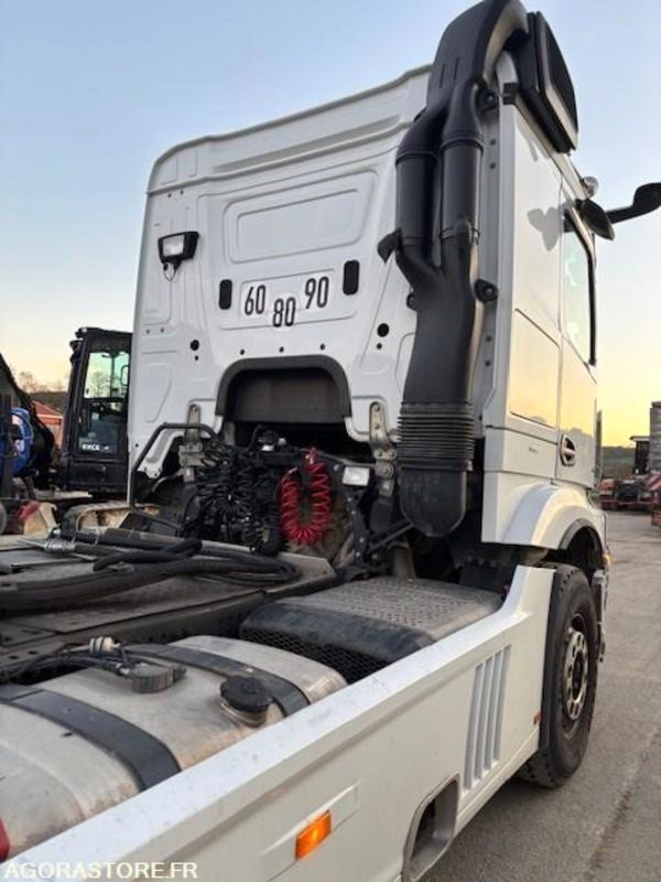 Влекач TRACTEUR 4X2 MERCEDES ACTROS 1853 2020 430 000 KM: снимка 8 Влекач TRACTEUR 4X2 MERCEDES ACTROS 1853 2020 430 000 KM: снимка 8