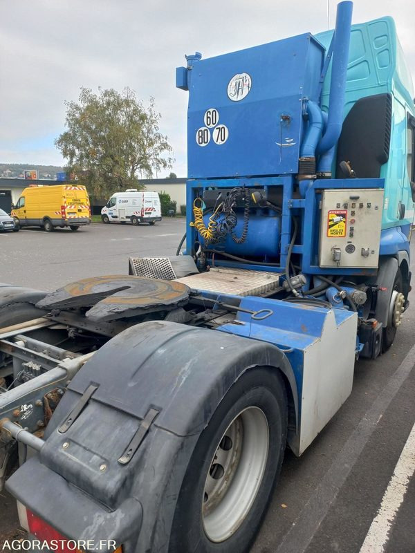 TRACTEUR RENAULT TRUCKS AVEC POMPE DK258VR (vente uniquement export) - Влекач: снимка 3 TRACTEUR RENAULT TRUCKS AVEC POMPE DK258VR (vente uniquement export) - Влекач: снимка 3