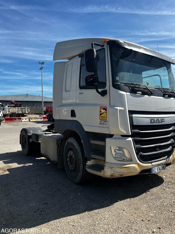 Tracteur DAF 4x2 CF - 2016 / 309955 KM - Влекач: снимка 2 Tracteur DAF 4x2 CF - 2016 / 309955 KM - Влекач: снимка 2