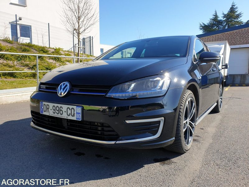 Volkswagen GOLF GTE 1.4 TSI - Лек автомобил: снимка 1 Volkswagen GOLF GTE 1.4 TSI - Лек автомобил: снимка 1