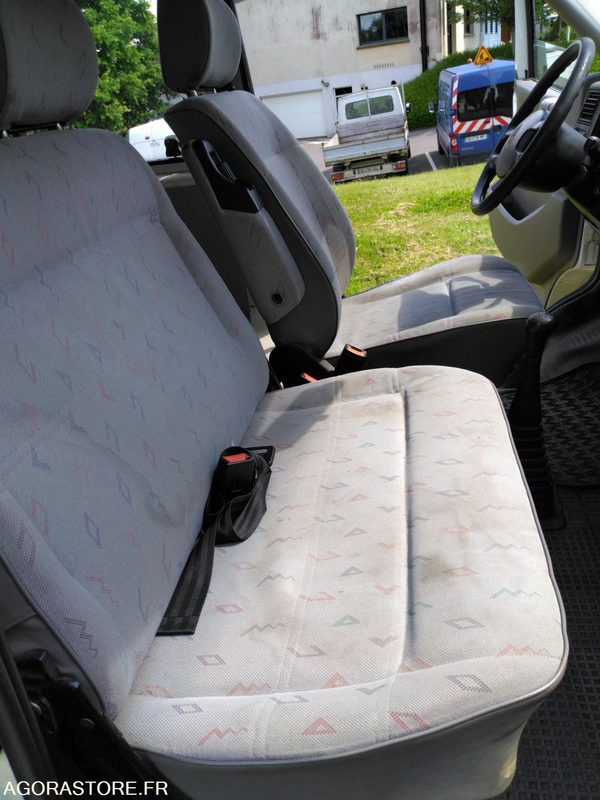 Volkswagen combi transporteur en l'état - Микробус, Пътнически бус: снимка 5 Volkswagen combi transporteur en l'état - Микробус, Пътнически бус: снимка 5