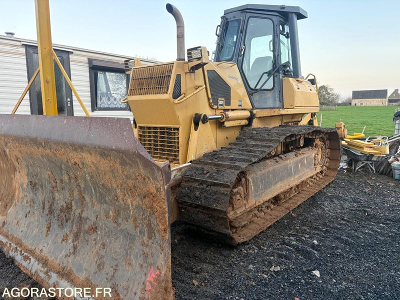 Bull komatsu d61exl-12 - 2001 - 11 258h - Булдозер: снимка 2 Bull komatsu d61exl-12 - 2001 - 11 258h - Булдозер: снимка 2