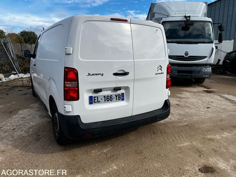 Citroen jumpy 2017 1.6hdi 341000km - Товарен бус: снимка 3 Citroen jumpy 2017 1.6hdi 341000km - Товарен бус: снимка 3