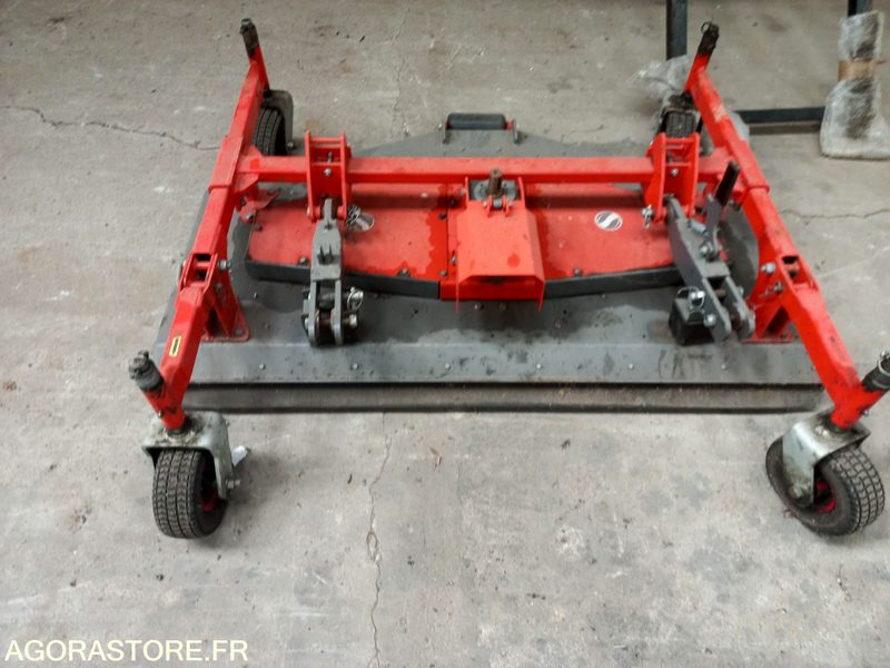Coupe de tondeuse mulchng Morgneux TMC 150 fixation Kubota - Косачка за трева: снимка 4 Coupe de tondeuse mulchng Morgneux TMC 150 fixation Kubota - Косачка за трева: снимка 4