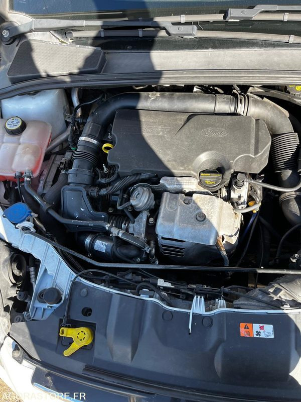 Ford focus 1lecoboost 2013 149000km - Комби: снимка 5 Ford focus 1lecoboost 2013 149000km - Комби: снимка 5