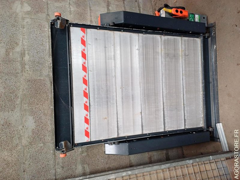 Hayon - Инструмент/ Оборудване: снимка 1 Hayon - Инструмент/ Оборудване: снимка 1