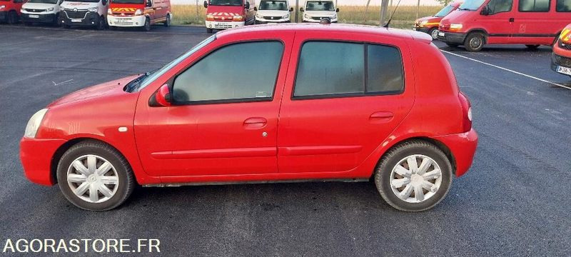 Renault clio 1.5 dci  (roulante) - Лек автомобил: снимка 1 Renault clio 1.5 dci  (roulante) - Лек автомобил: снимка 1