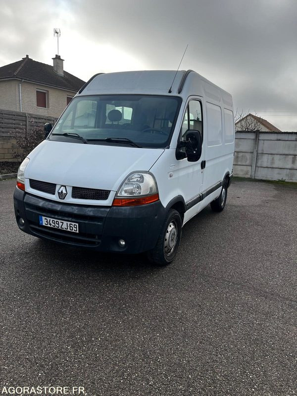 Renault master 2.5 dci 2004 251000km - Товарен бус: снимка 2 Renault master 2.5 dci 2004 251000km - Товарен бус: снимка 2