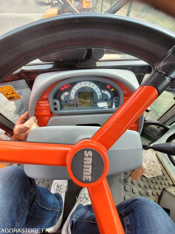 Tracteur épareuse SAME Silver 110 5218h 2011 - Трактор: снимка 5 Tracteur épareuse SAME Silver 110 5218h 2011 - Трактор: снимка 5