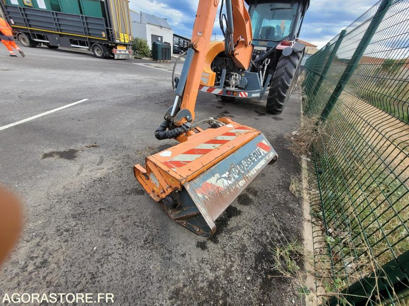 Tracteur épareuse SAME Silver 110 5218h 2011 - Трактор: снимка 4 Tracteur épareuse SAME Silver 110 5218h 2011 - Трактор: снимка 4