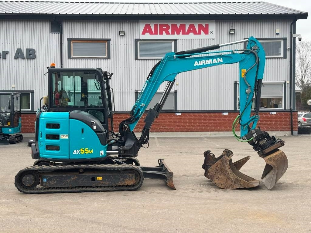 Airman AX 55 - Мини багер: снимка 4 Airman AX 55 - Мини багер: снимка 4