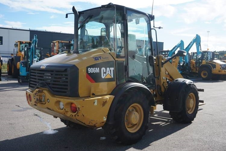 CAT 906M *Uthyres* - Колесен товарач: снимка 2 CAT 906M *Uthyres* - Колесен товарач: снимка 2