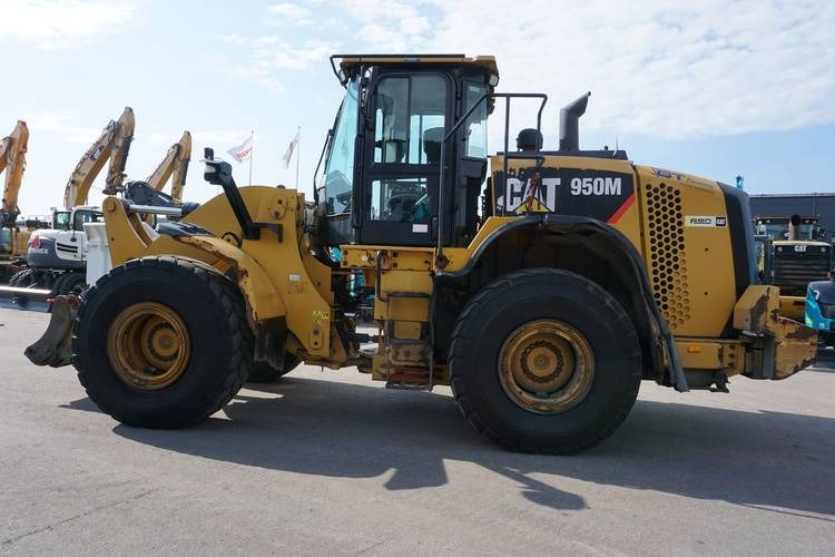CAT 950M - Колесен товарач: снимка 1 CAT 950M - Колесен товарач: снимка 1