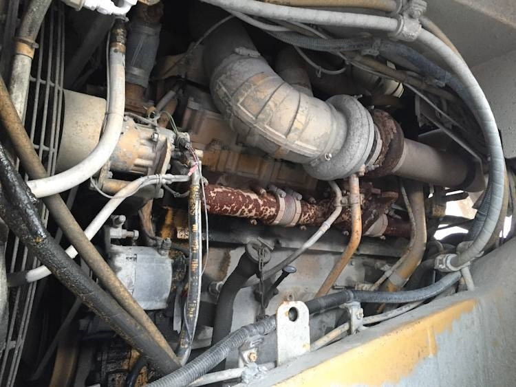 CATPILLAR 775D - Кариерен самосвал: снимка 5 CATPILLAR 775D - Кариерен самосвал: снимка 5