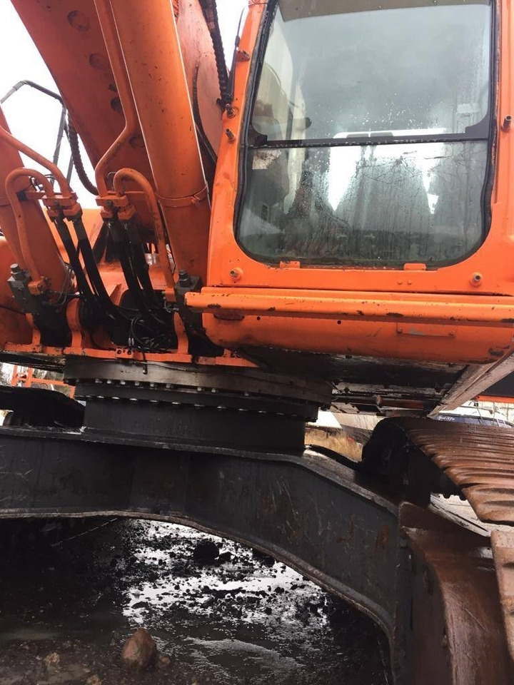 Doosan DX420LC - Верижен багер: снимка 4 Doosan DX420LC - Верижен багер: снимка 4