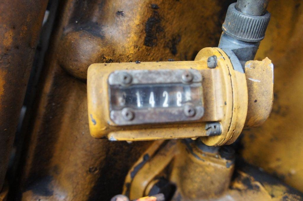 Komatsu D 155 A-1 - Булдозер: снимка 4 Komatsu D 155 A-1 - Булдозер: снимка 4