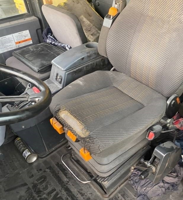 Komatsu HD 405-7 - Кариерен самосвал: снимка 2 Komatsu HD 405-7 - Кариерен самосвал: снимка 2