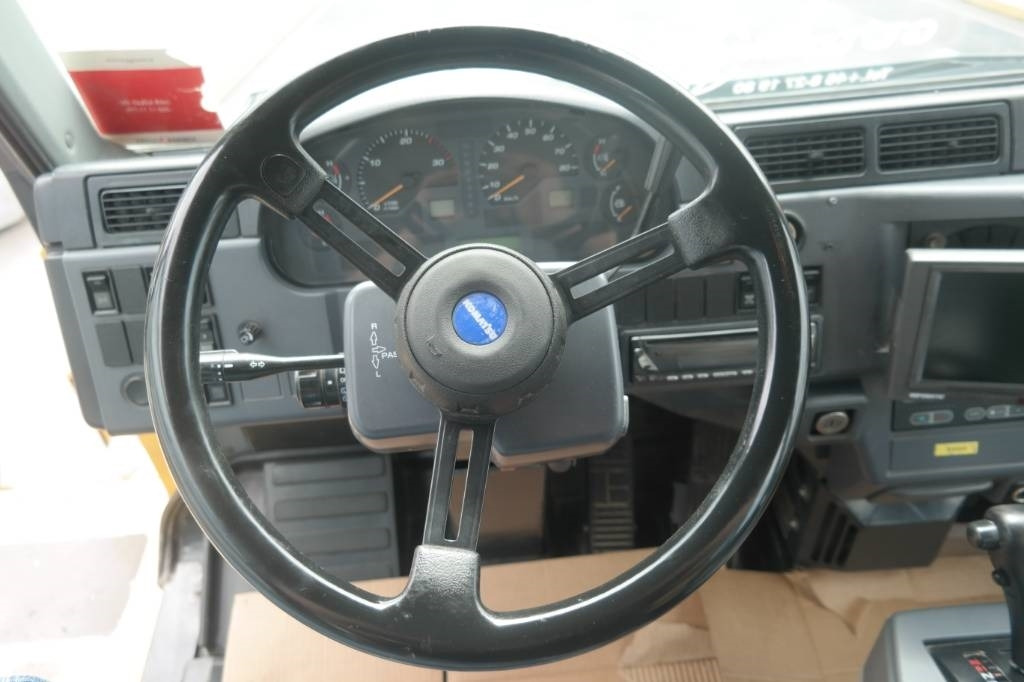 Съчленен самосвал Komatsu HM 300-2: снимка 22