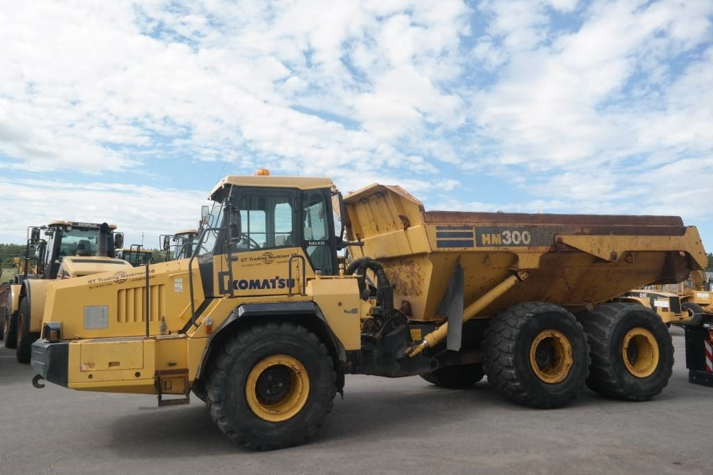 Съчленен самосвал Komatsu HM 300-2: снимка 15