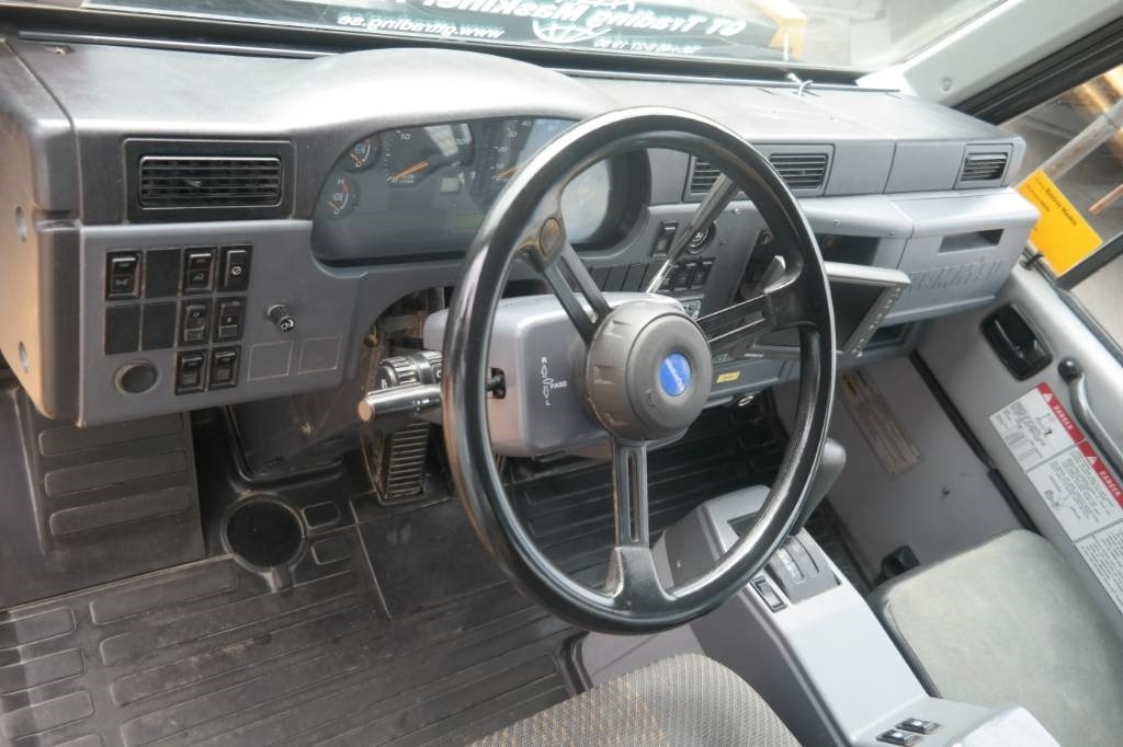 Съчленен самосвал Komatsu HM 300-2: снимка 21