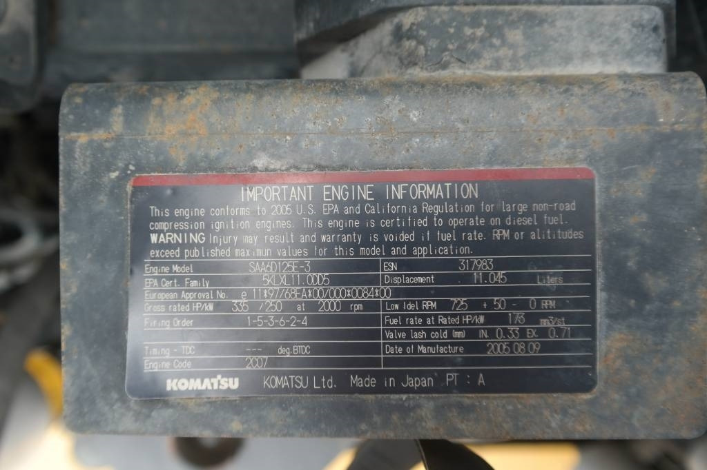 Съчленен самосвал Komatsu HM 300-2: снимка 28