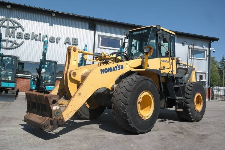 Komatsu WA 380-5-H - Колесен товарач: снимка 1 Komatsu WA 380-5-H - Колесен товарач: снимка 1