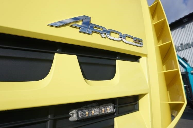 Самосвал камион Mercedes-Benz Arocs: снимка 7