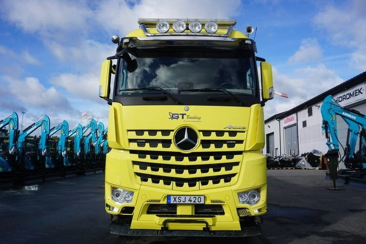 Самосвал камион Mercedes-Benz Arocs: снимка 9