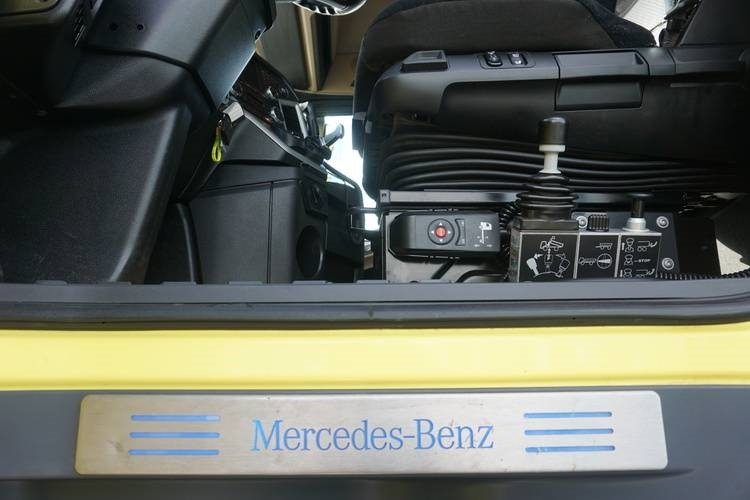 Самосвал камион Mercedes-Benz Arocs: снимка 18