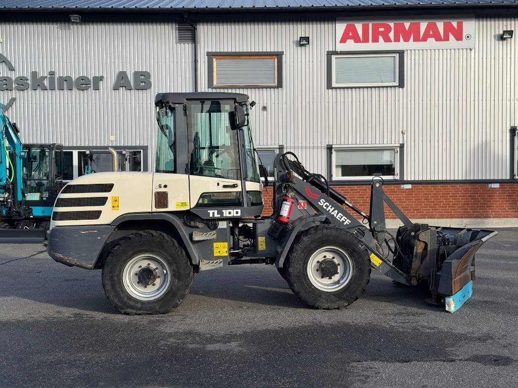 Terex TL 100 - Колесен товарач: снимка 1 Terex TL 100 - Колесен товарач: снимка 1