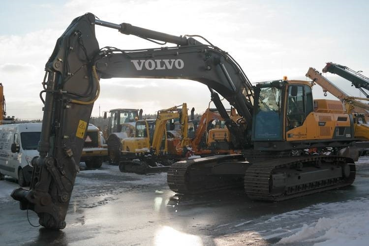 Volvo EC 380 D L - Верижен багер: снимка 1 Volvo EC 380 D L - Верижен багер: снимка 1