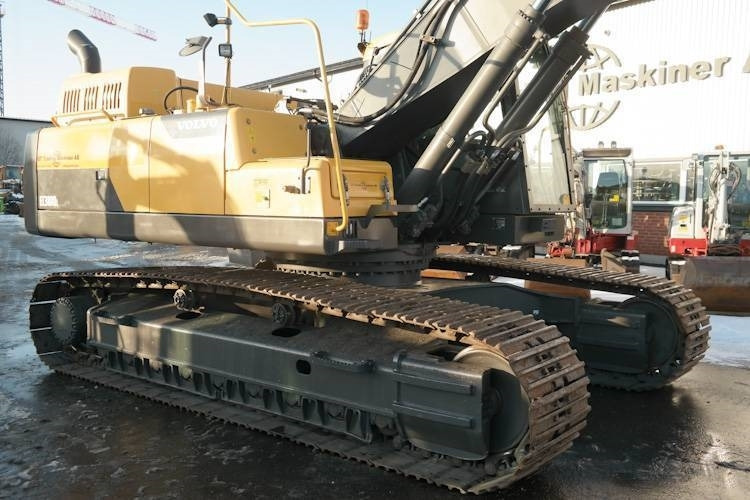 Volvo EC 380 D L - Верижен багер: снимка 3 Volvo EC 380 D L - Верижен багер: снимка 3