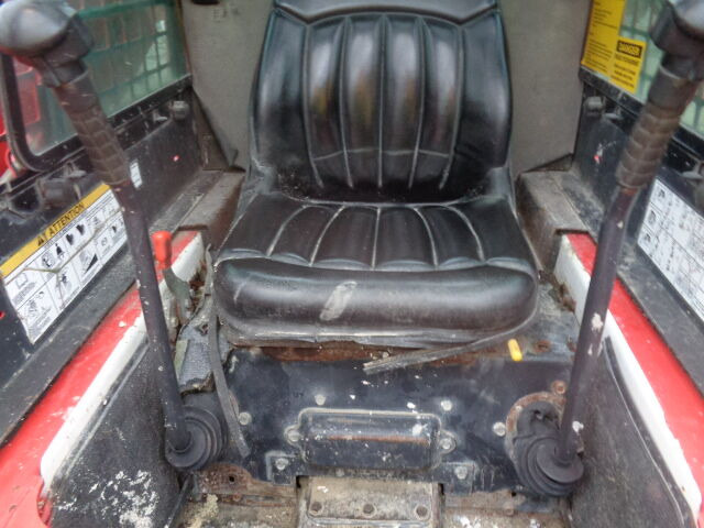 Bobcat S130 - Мини челен товарач: снимка 5 Bobcat S130 - Мини челен товарач: снимка 5