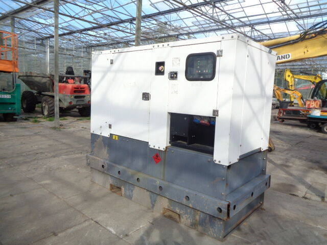 Diversen 60 KVA Aggreko 60 KVA - Електрогенератор: снимка 1 Diversen 60 KVA Aggreko 60 KVA - Електрогенератор: снимка 1