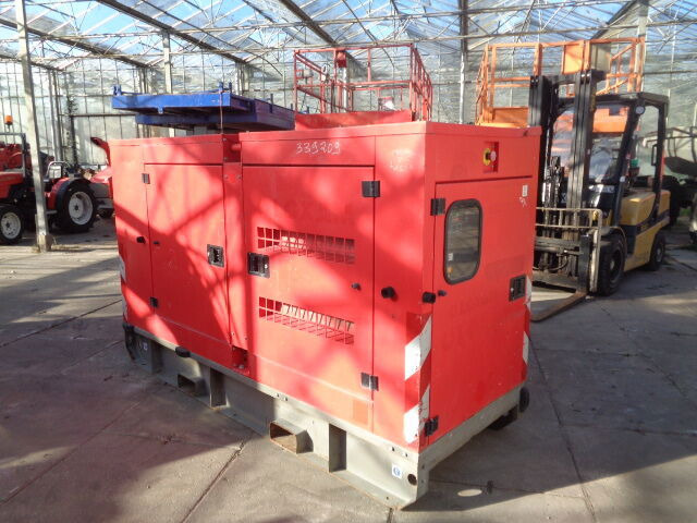 Doosan G60 - Електрогенератор: снимка 3 Doosan G60 - Електрогенератор: снимка 3