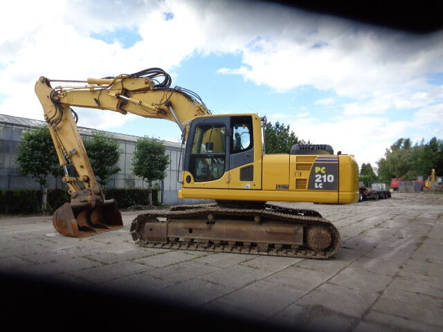 Komatsu PC210 LC-8 - Верижен багер: снимка 4 Komatsu PC210 LC-8 - Верижен багер: снимка 4